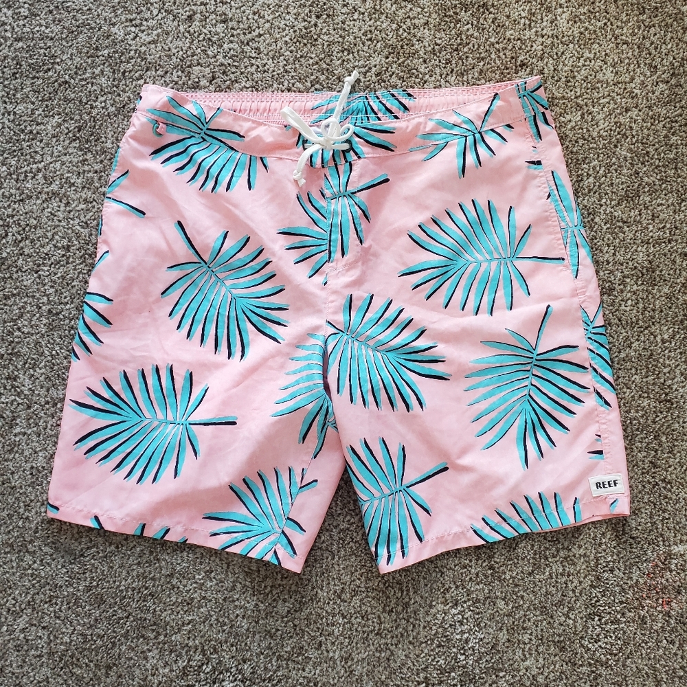 Reef Swim Shorts Men's Extra Large Pink Palm Leaves Surfer Print Pockets Drawstr